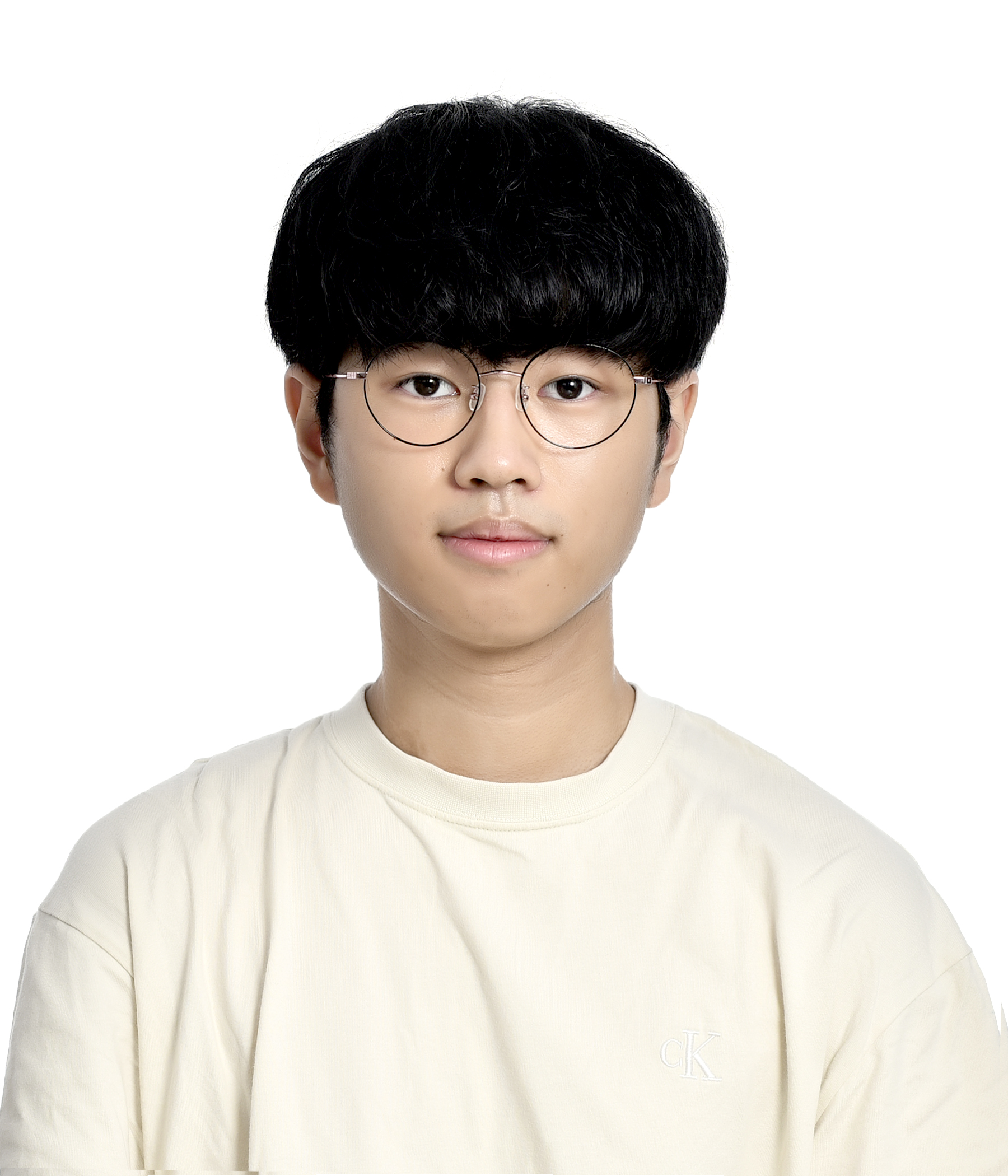 손현우